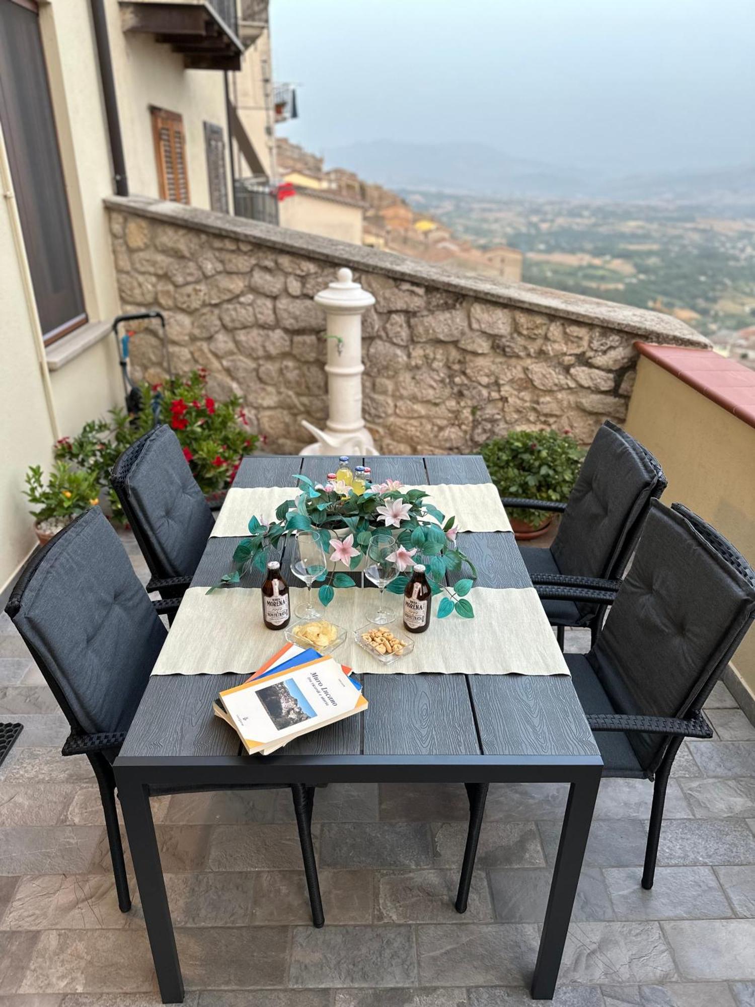 Nonna Felicia B&B Muro Lucano Kültér fotó